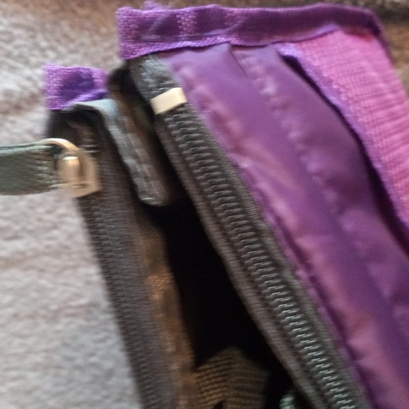 Purple padded multi-purpose zip-up case - Picture 3 of 4